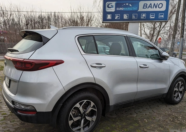 Kia Sportage cena 84999 przebieg: 96895, rok produkcji 2020 z Ozorków małe 232